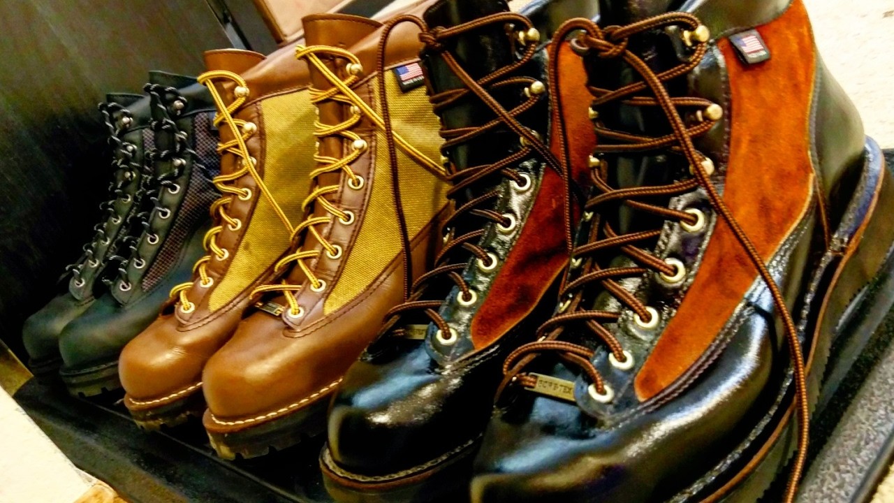 阿美咔叽靴国内有哪些,阿美咔叽登山复古靴反绒