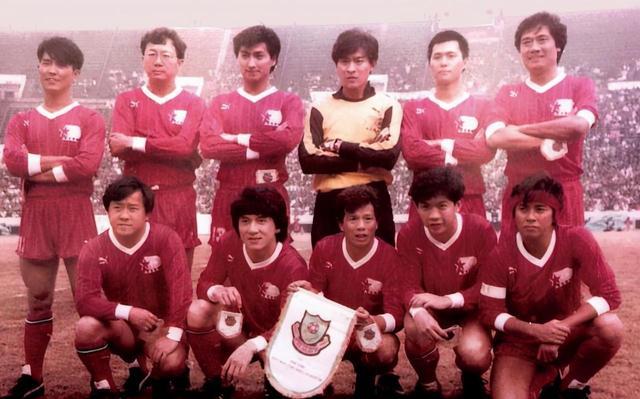 最帅展昭何家劲剑眉,何家劲哪部展昭最经典