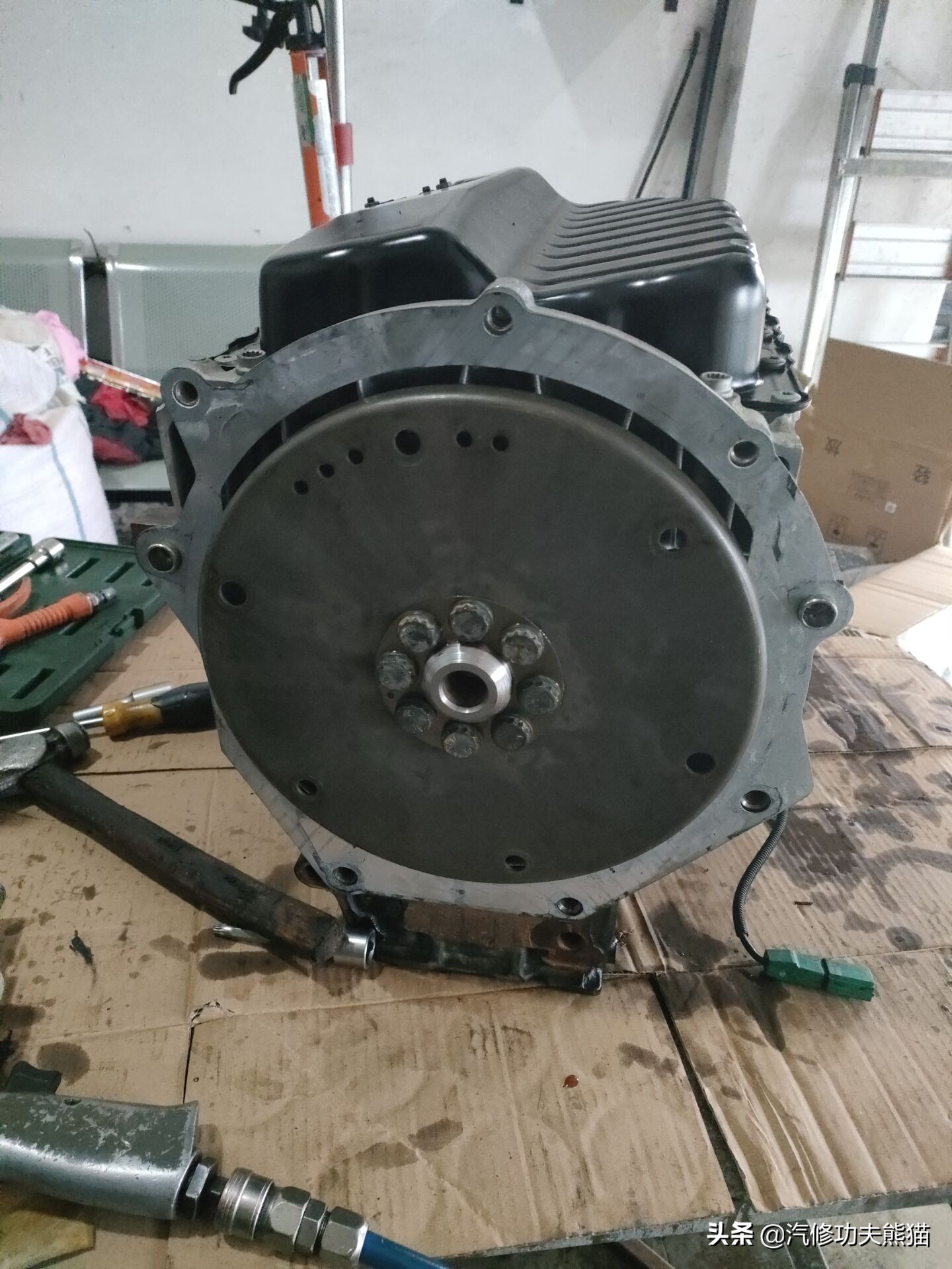 斯柯达昊锐烧机油维修视频,大众斯柯达昊锐1.8t烧机油