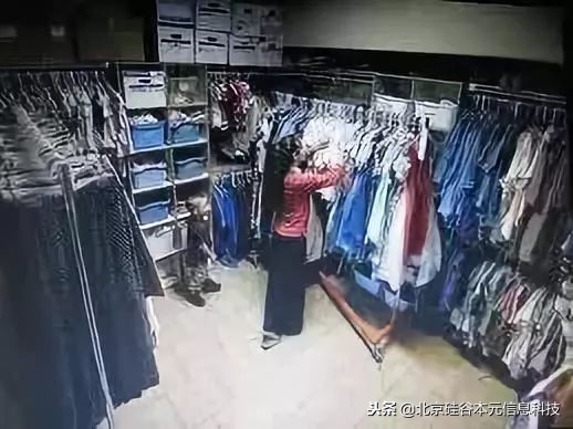 美国夫妇生了60多个孩子,美国夫妇一胎生下17个孩子