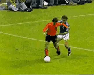 世界足球十大球星排名,世界上足球最强的十大国家