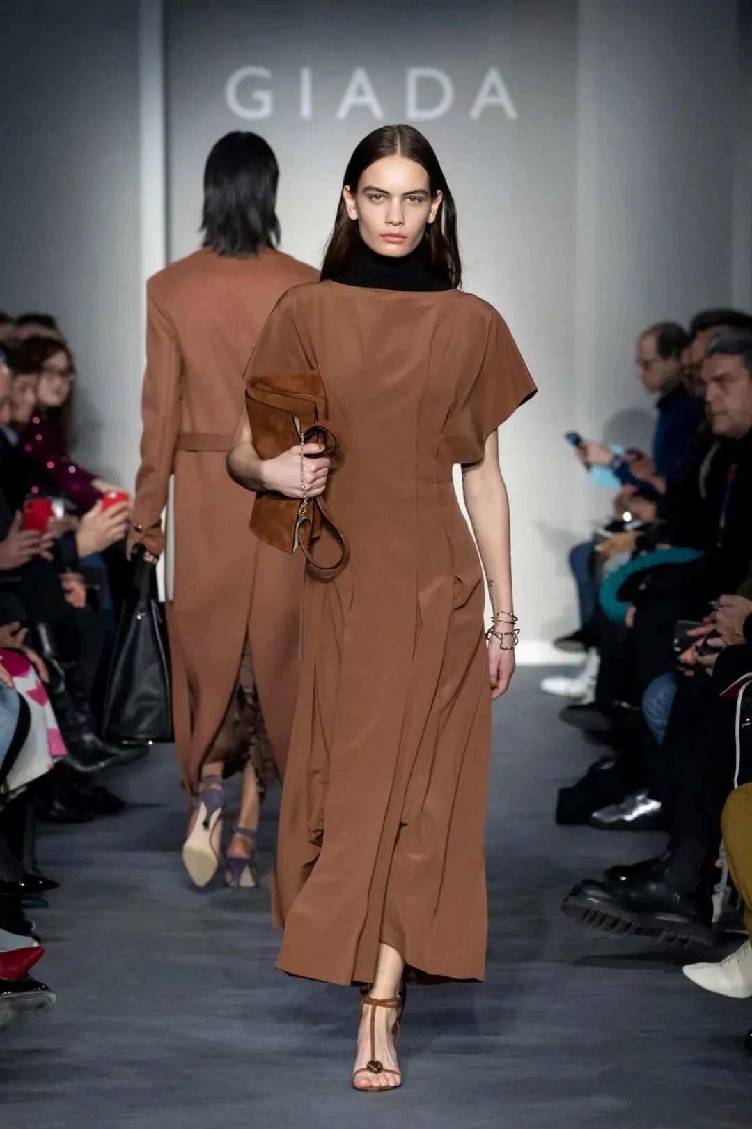 47岁董卿最惊艳的穿衣,董卿日常穿搭