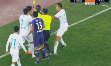 红牌大战中超,中超3张红牌