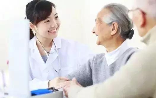 痛风该吃什么泡水喝能降尿酸,痛风吃什么碱性蔬菜