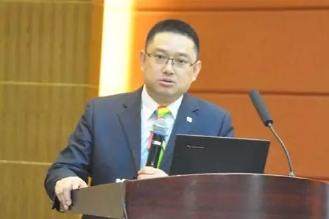 七年送走3个总裁！刘畅不留老人