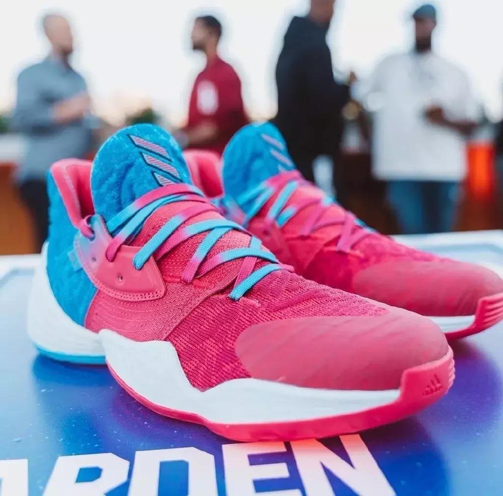 nba球星上脚pg4藏青色,nba球员上脚冷门球鞋