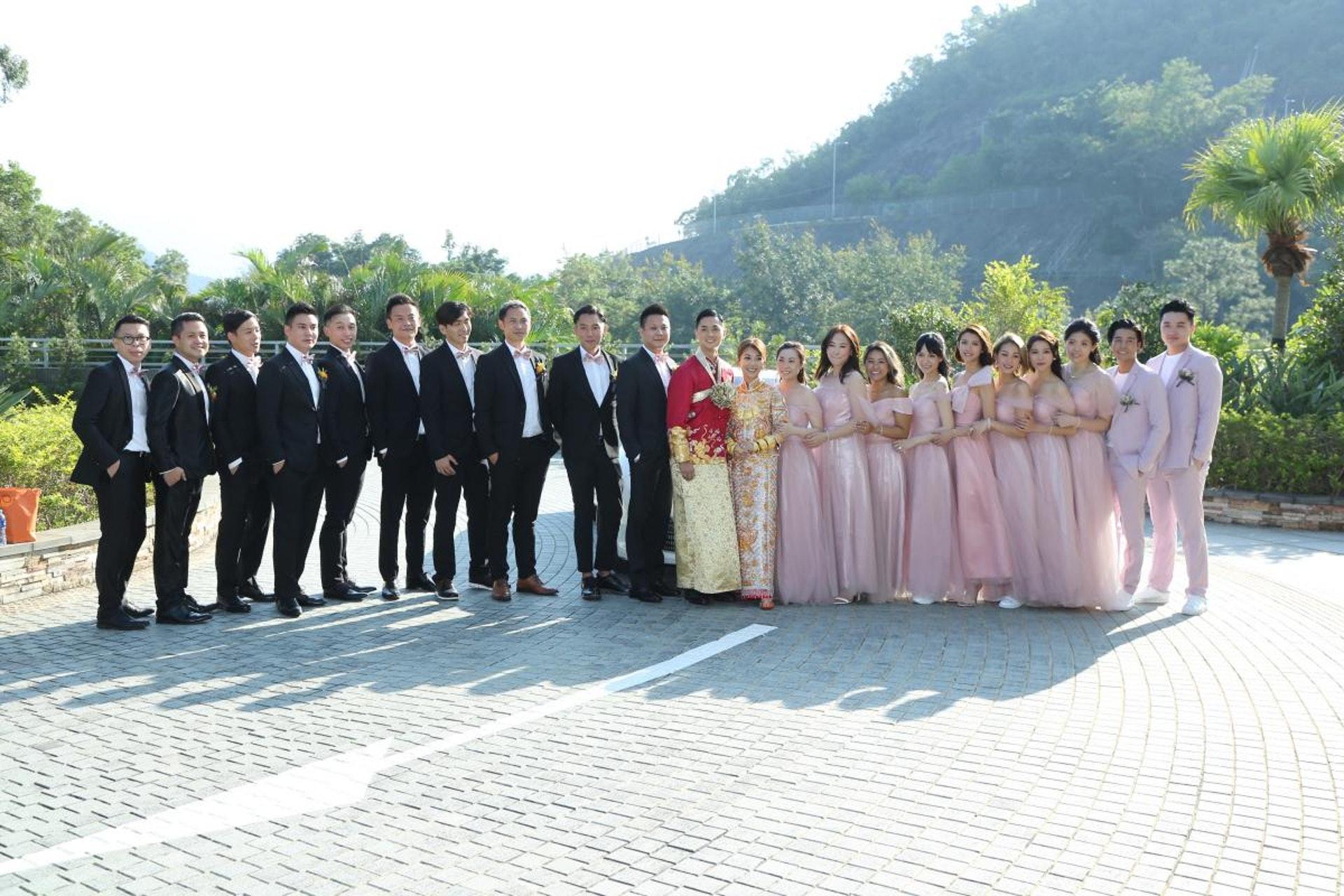 秦沛女儿郑俊弘照片,郑俊弘和秦沛的女儿