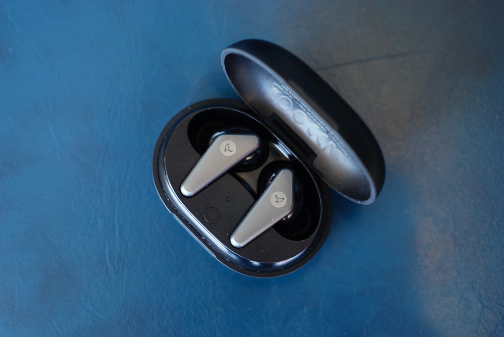 灏忛笩钃濈墮闊崇bird,灏忛笩trackair+璇勬祴