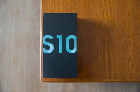 三星galaxys10打游戏,三星galaxys10哪些地方惊艳到你