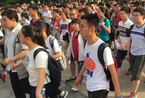 高考440分能不能上二本,440分能报考什么学校