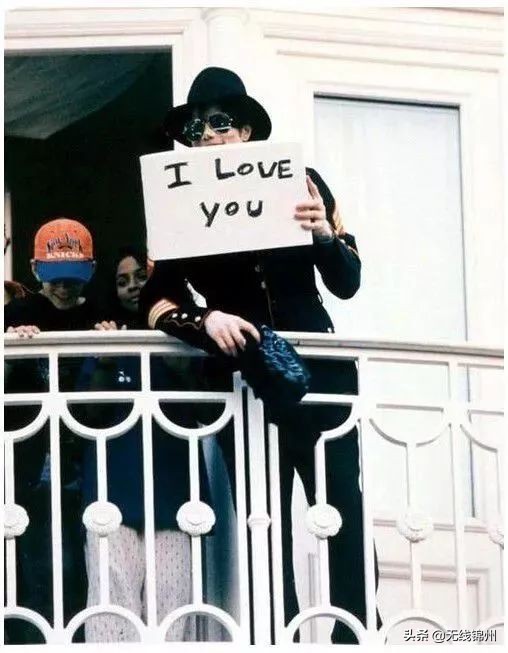 迈克尔杰克逊死11周年纪念日,纪念迈克尔杰克逊死14周年