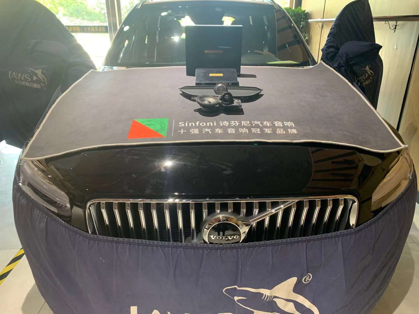 沃尔沃xc90功放提升音效,沃尔沃xc90功放拆装
