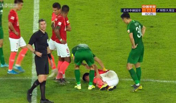 北京国安被现场球迷骂最惨的一次,京骂足球