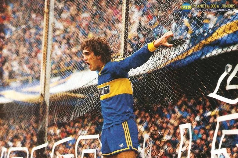 两届意甲金靴得主巴蒂斯图塔,巴蒂拿过欧洲金靴没