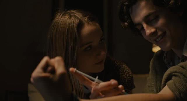 从漂亮男孩到毒瘾少年：爱能解决一切问题，这次不奏效了