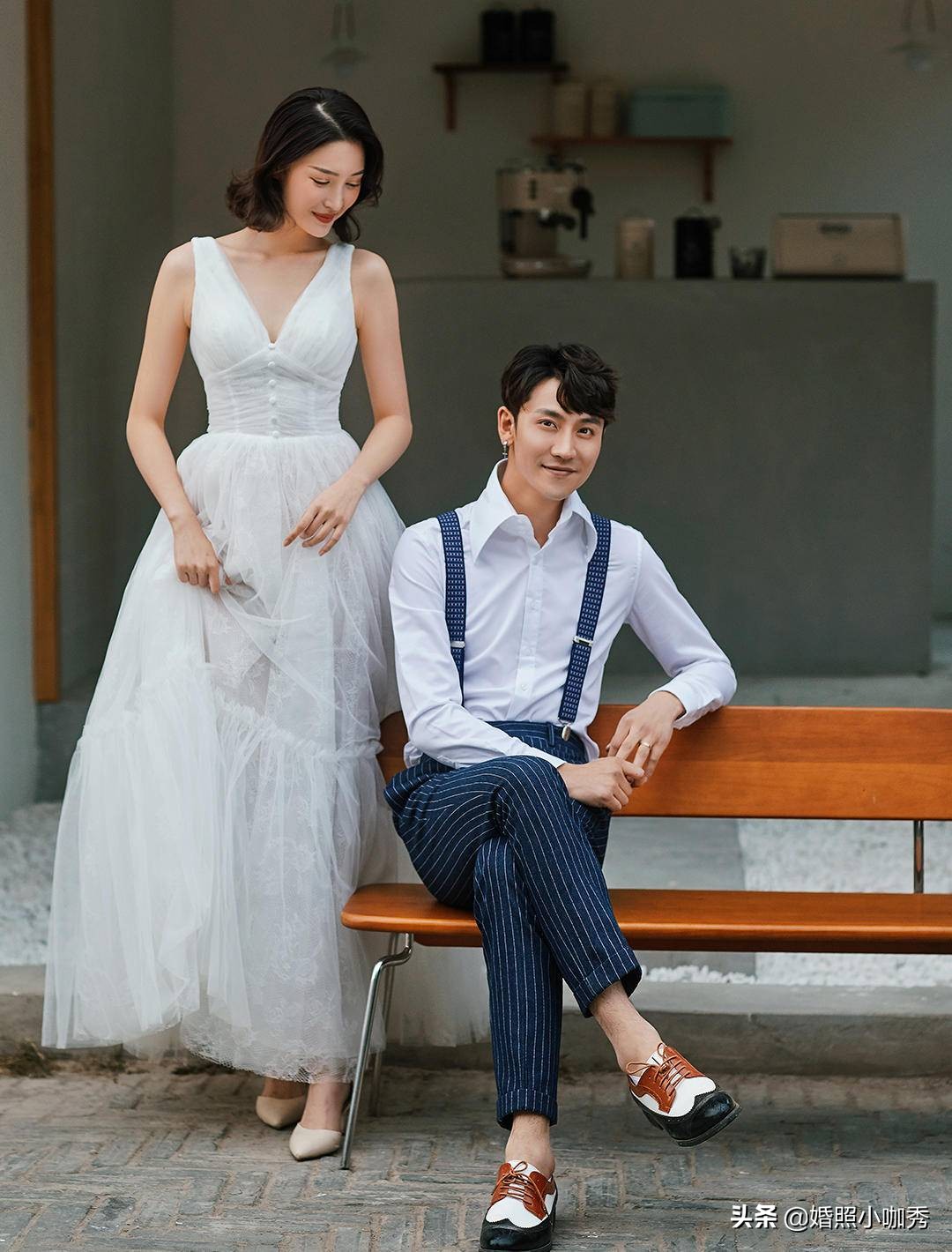 冬天拍婚纱照必选的4套衣服,冬天照海景婚纱照关注什么