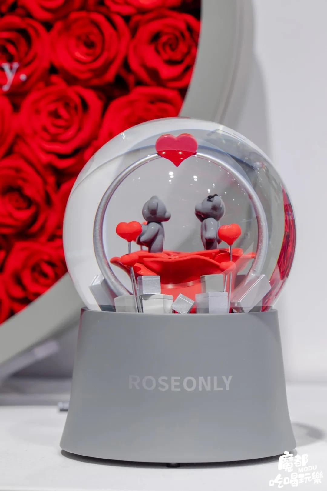 魔都爱情新地标！一生只爱一人的ROSEONLY，你敢送吗？