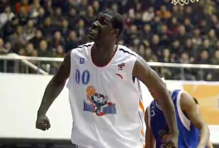 辽篮外援莫兰德水平,辽篮铁定换外援了吗