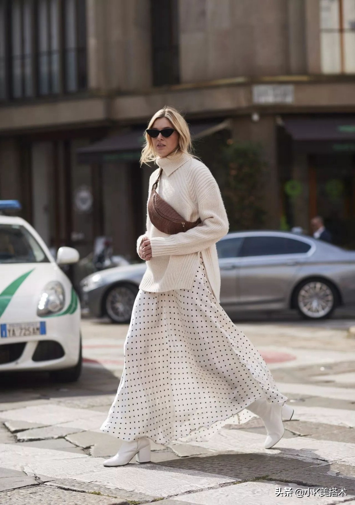 冬天别总穿小白鞋,天冷别穿单鞋加绒加厚皮靴上新