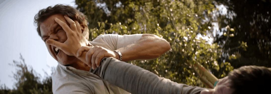 双男主激战，令人肾上腺素飙升！这样的赛车*片爽**，等太久了