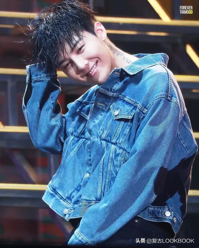 gd权志龙最新时尚排名,gd权志龙蓝色西装白匡威