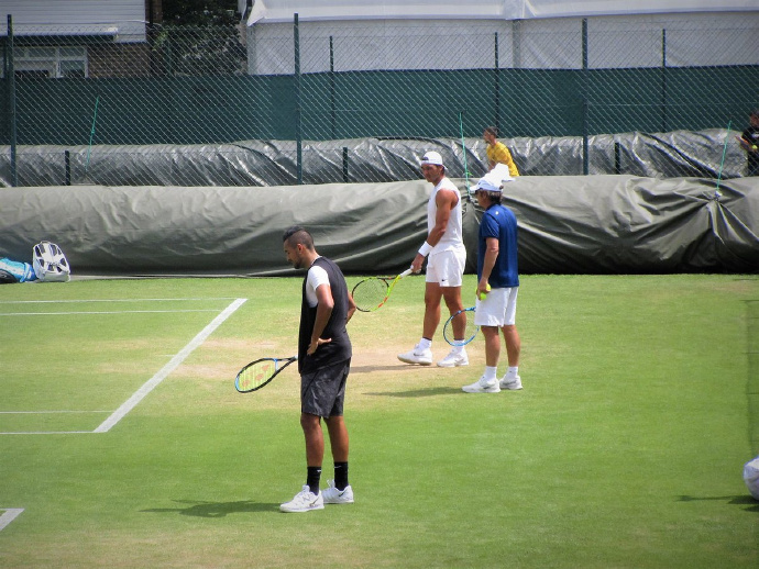 2019温网克耶高斯对战纳达尔,纳达尔与费德勒的恩怨