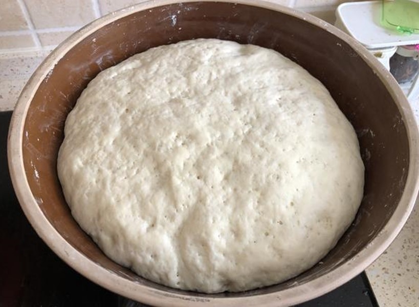 春天酵母发面多长时间,春天酵母发面得多长时间