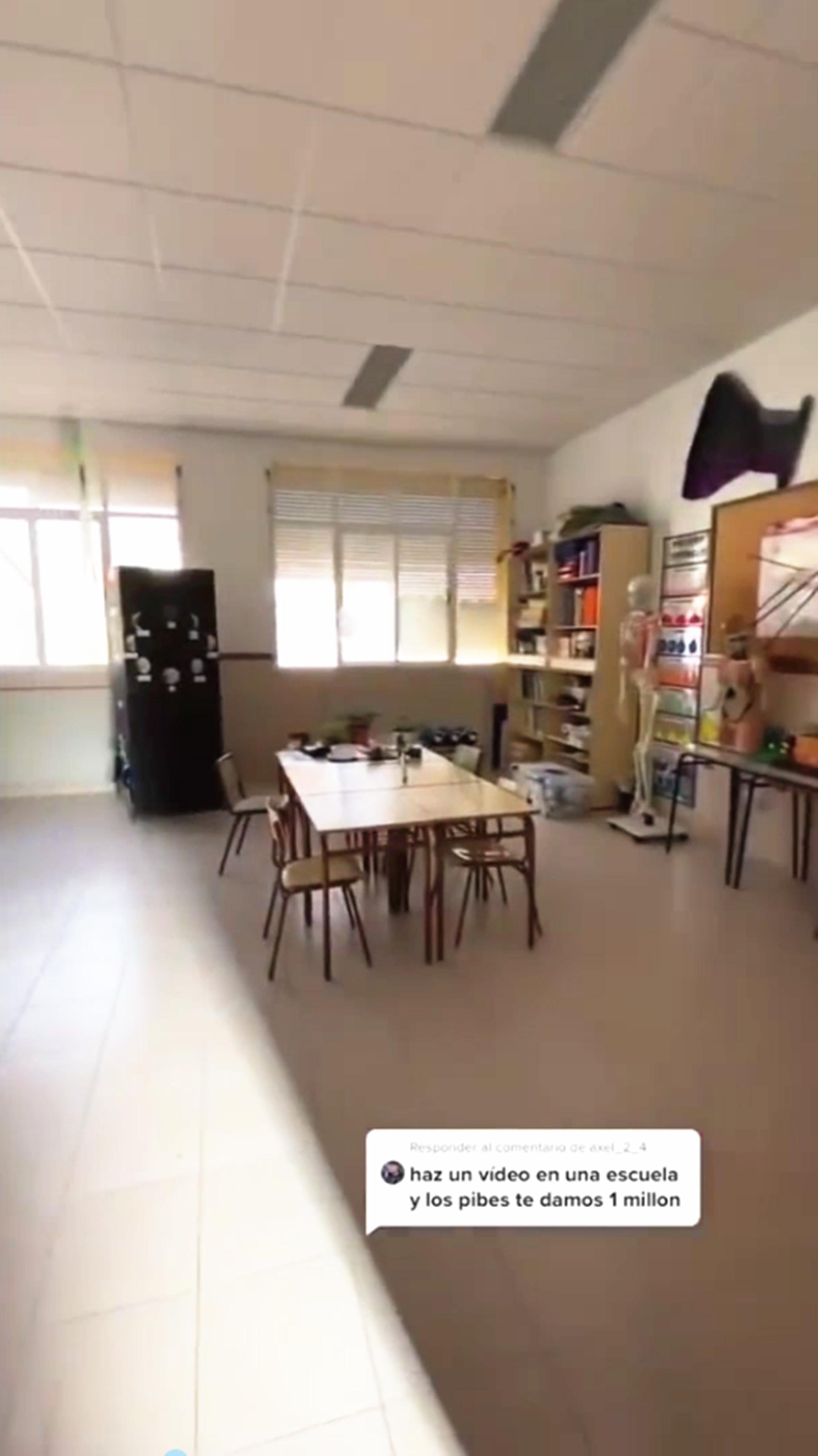 西班牙男子穿越事件,人类灭绝前影像