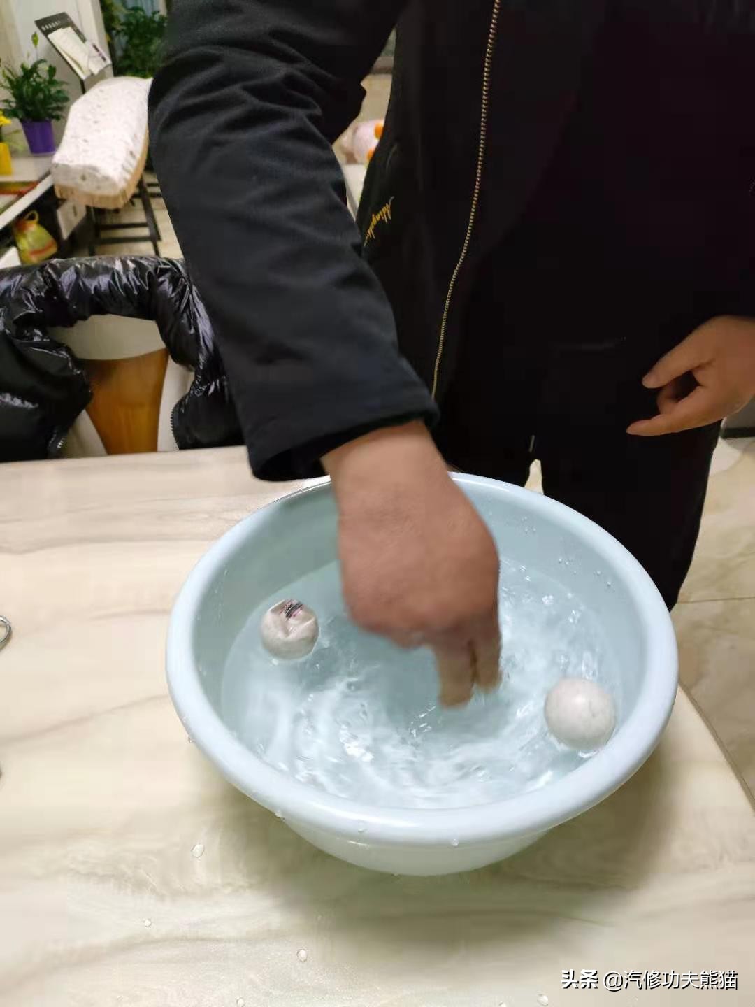 大众奥迪的废气阀的工作原理,老奥迪废气阀故障现象怎么解决