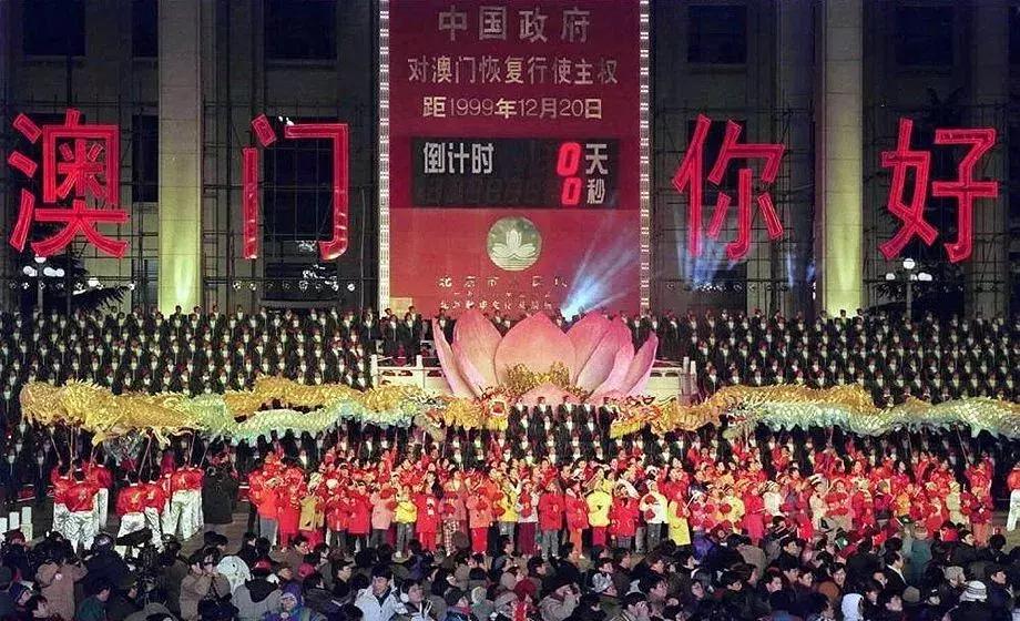 致敬最可爱的人一幅画,致敬最可爱的人卡通图片