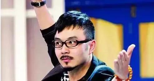 当手串遇上手表，怎么戴才帅气？