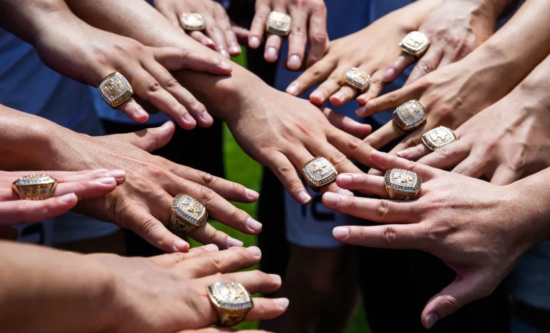 128场比赛，450粒进球！首届“漕开发•虹梅创新杯”企业足球邀请赛圆满闭幕！