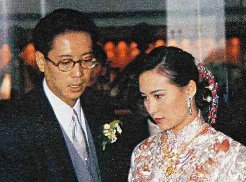 2011年赌王四房争产,赌王去世参加葬礼家庭名单