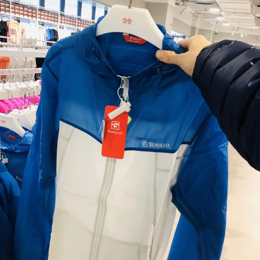 旅行购物怎么高效买？品牌特卖仓，直播购物成为了主流