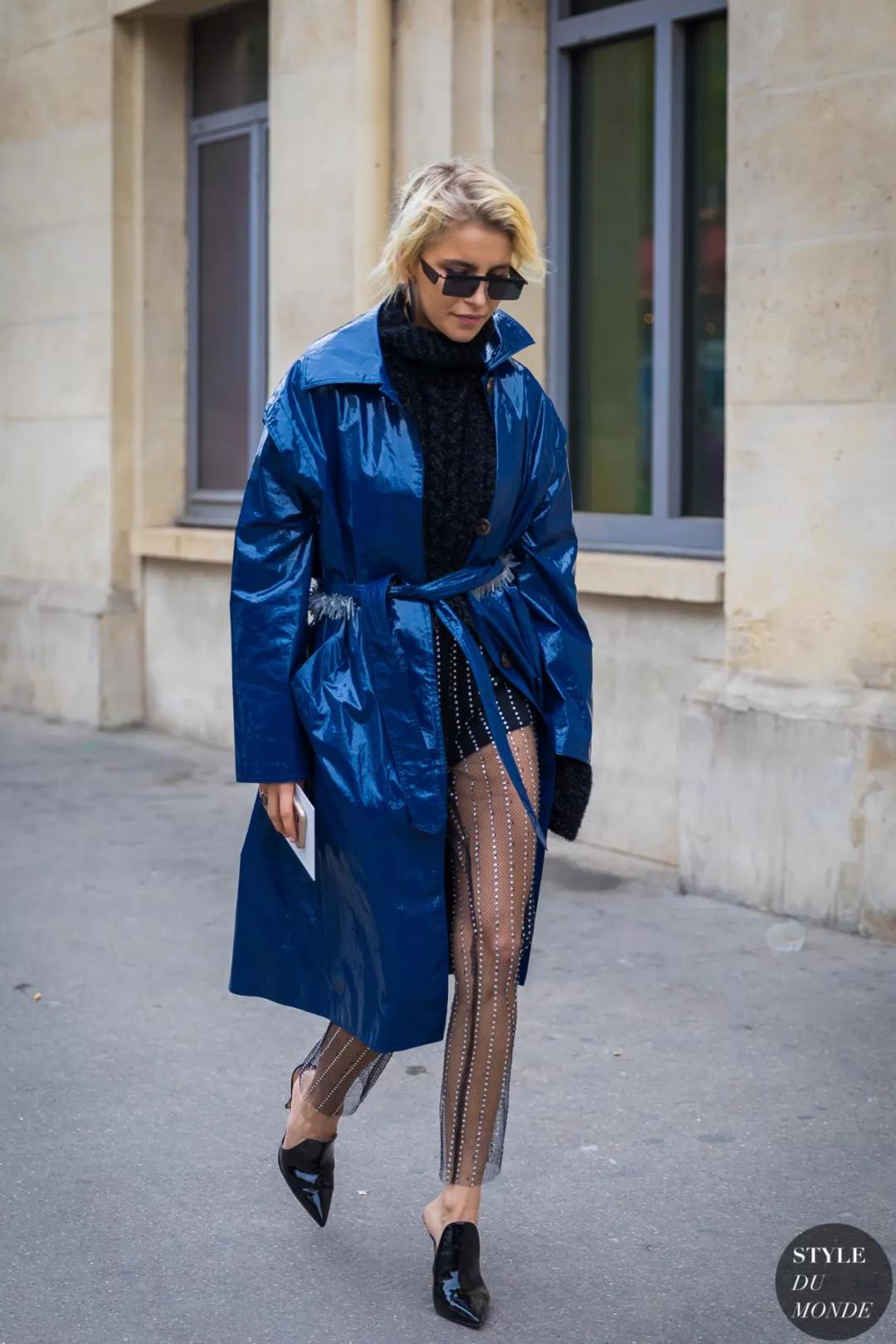 2020十大最火潮鞋百搭,2018最火的4双鞋穿上时髦一整年