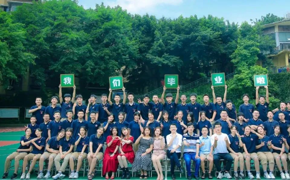 最有水平的中学校服,全国排名前十的校服