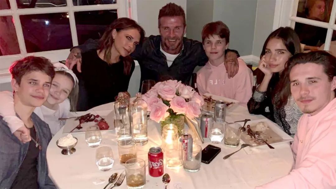 45岁贝嫂维多利亚,贝嫂46岁了仍然不油腻