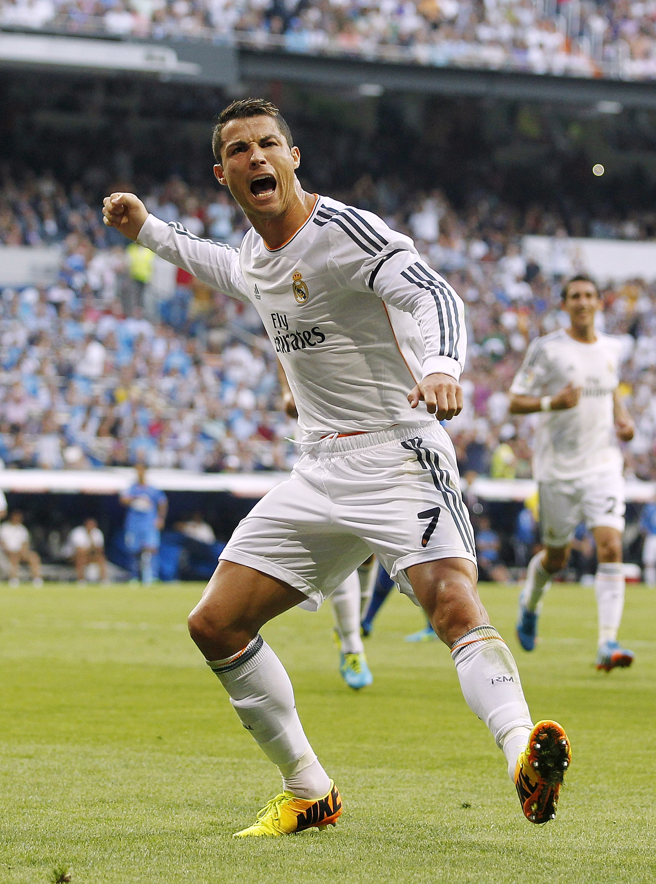 梅西和c罗的精彩瞬间,梅西与c罗巅峰对决光辉岁月