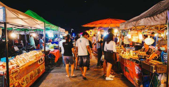 最火爆的地摊赚钱项目,地摊创业必备的50个思维逻辑