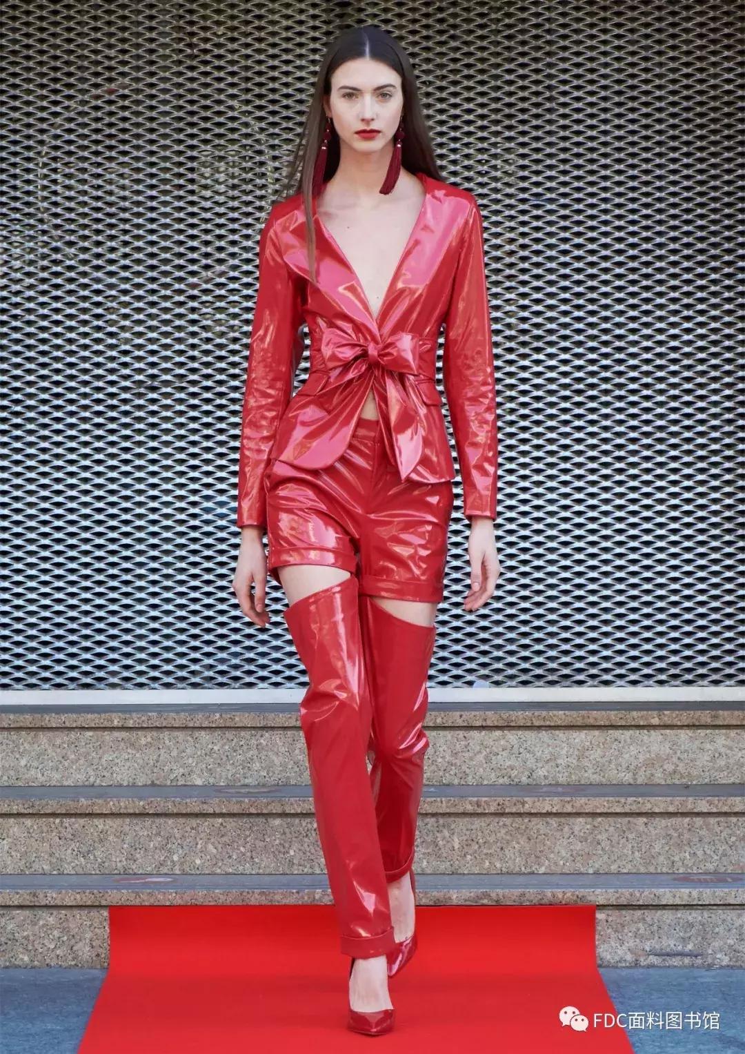 意大利米兰春夏时装周超模专场,米兰时装周前卫设计