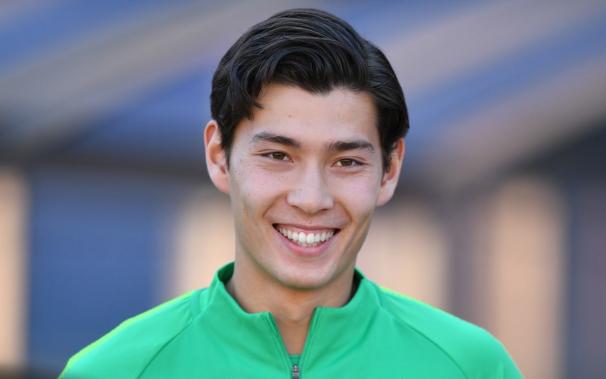 颜骏凌是根宝基地的吗,根宝足球基地颜骏凌孩子