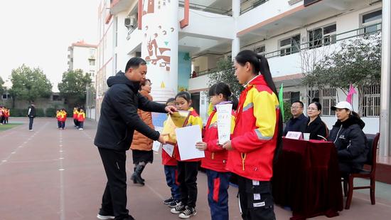 合肥市习友路小学课间操比赛,合肥市竹溪小学广播体操