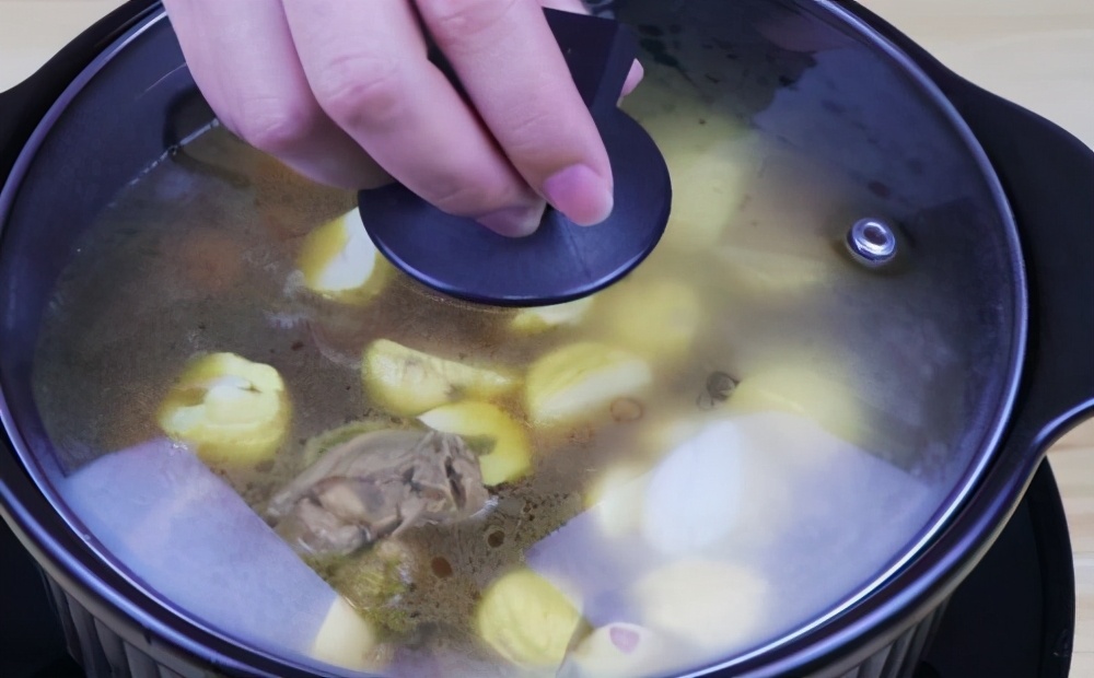 炖老鸡肉易烂方法,炖鸡肉发苦怎么补救