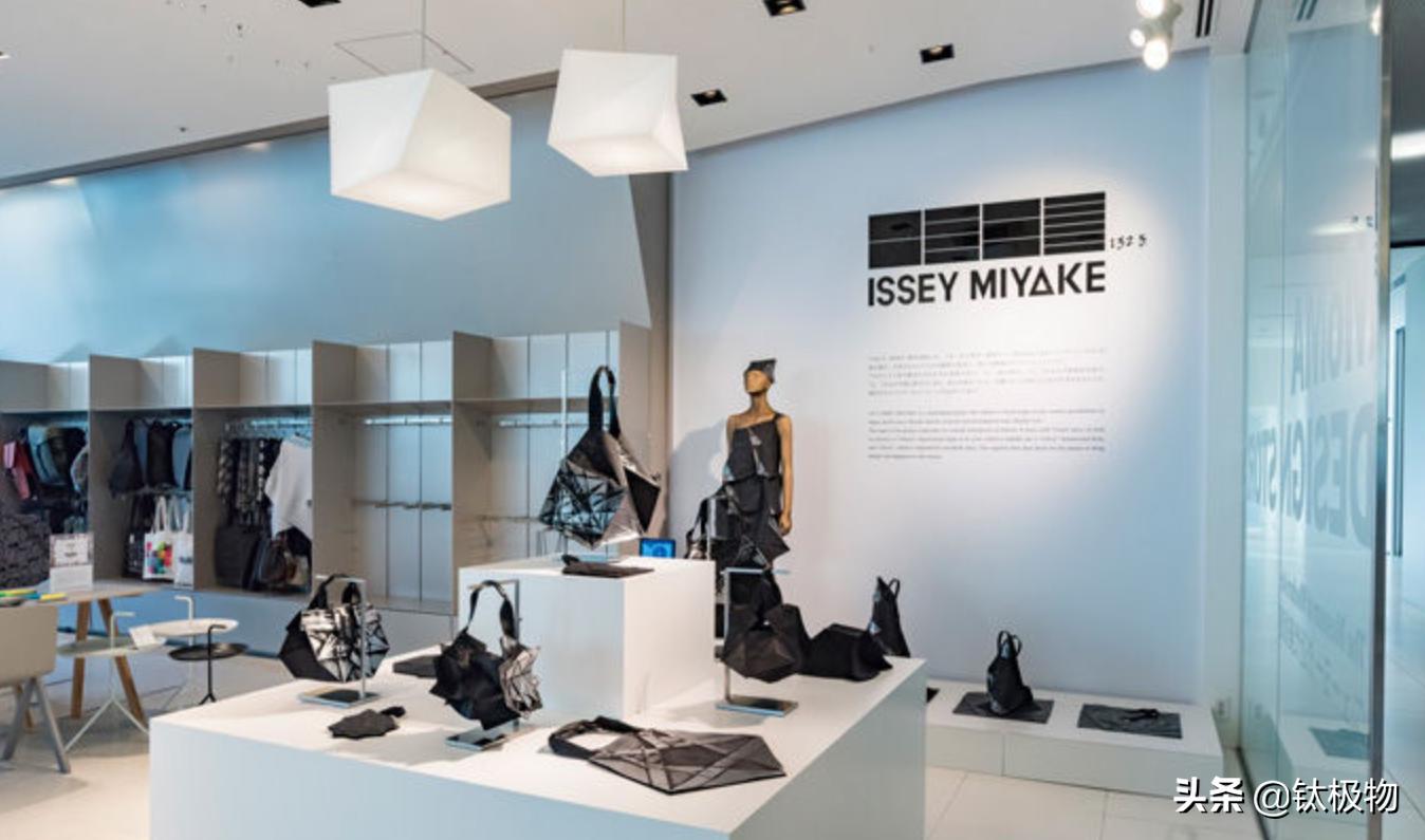 全球十大轻奢夹克品牌,2020轻奢品牌十大排行