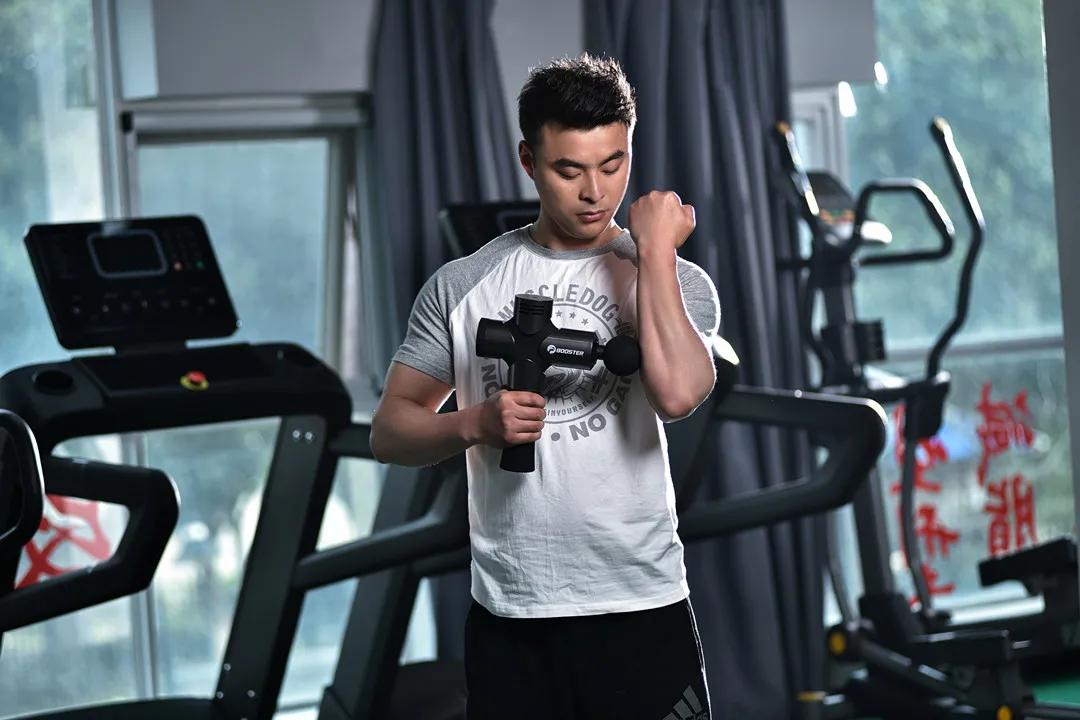 菠萝君助力鑫阳数码足球俱乐部征战晋超联赛