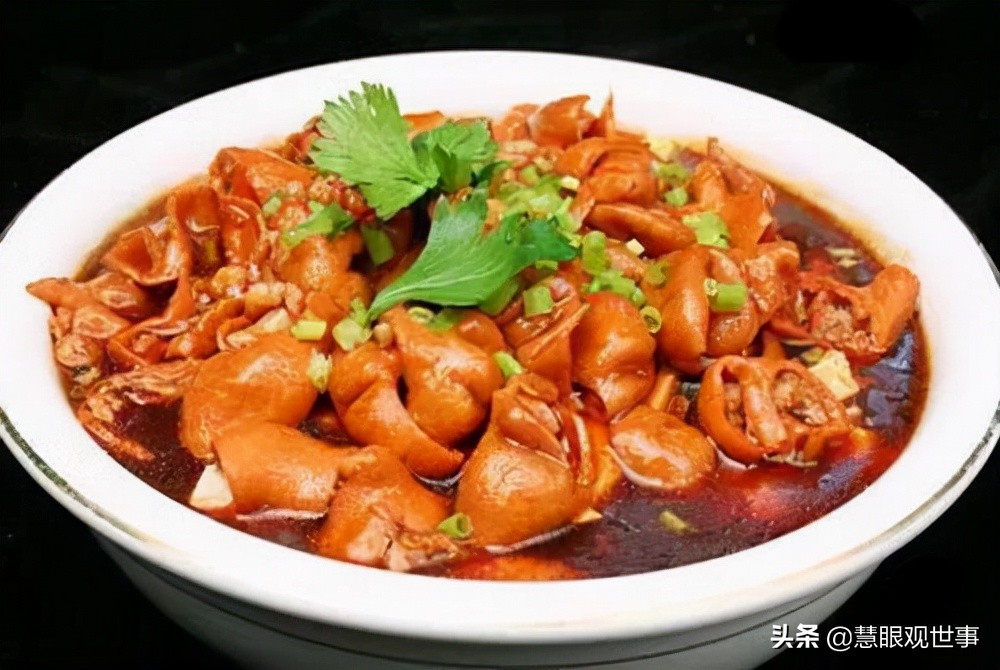 《侯海洋基层风云》中豆花馆子发生的故事
