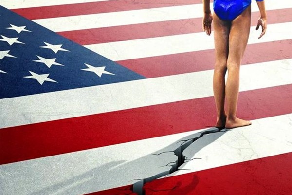 美国体操选手重大失误,美国体操名将失误