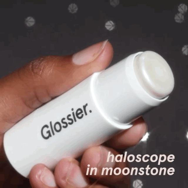 带你看一下颜值高好用的好物,带你们看看美妆博主的底妆