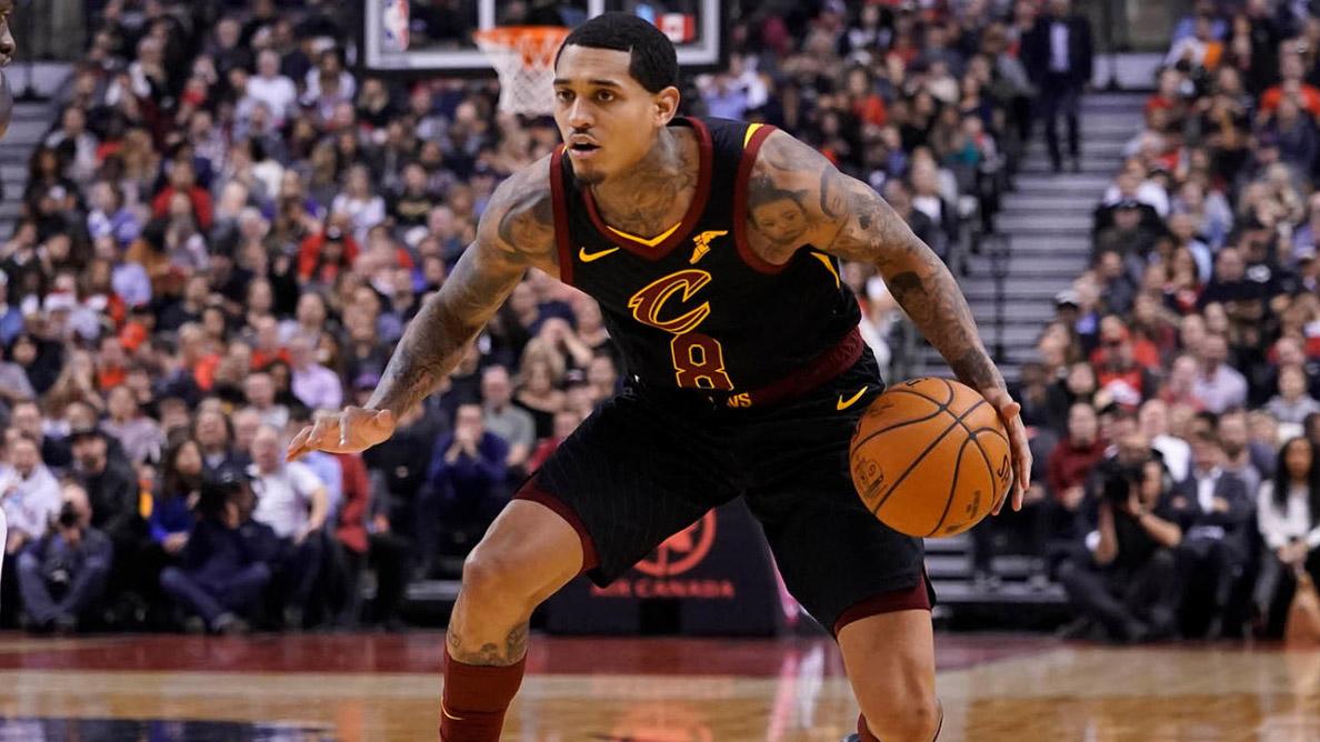 联盟迎来第一笔交易爵士补强,骑士爵士交易双赢