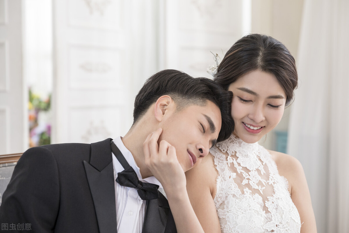 婚姻里，为什么女人总是喜欢管钱？多半是这三个原因